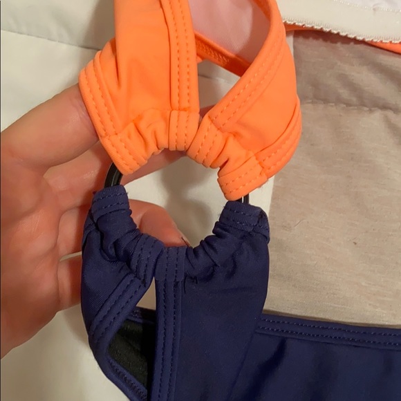 Bathing suit - Picture 5 of 5